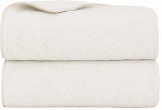 JML 2 Pack Soft Fleece Bath Towel with Subtle Diamond Texture and Hanging Loop