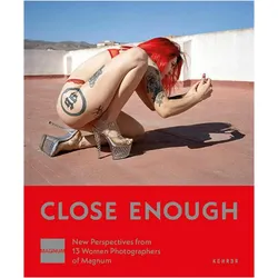 Close Enough, Fachbücher von Charlotte Cotton, Cristina de Middel, Isabel Siben, Andréa Holzherr