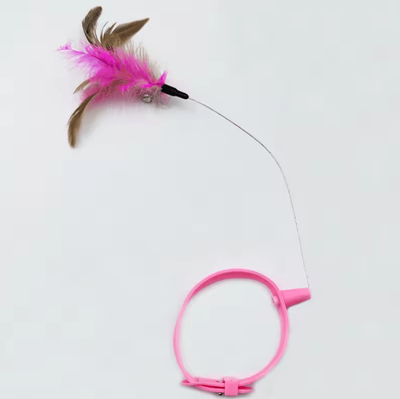 Inspire Curations PlayLoop Feather Collar Toy For Self Entertaining Cats & Kittens pink