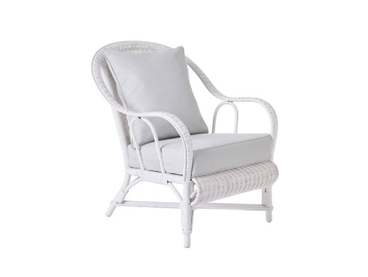 Fauteuil rotin blanc et tissu gris perle