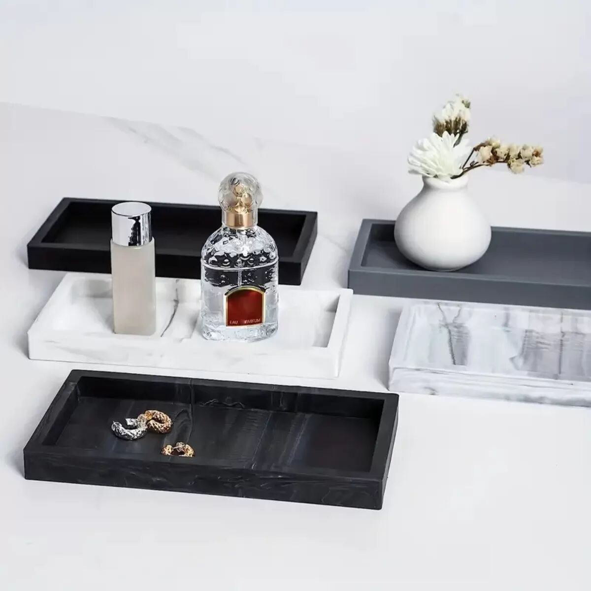 INF Große quadratische Silikon-Badezimmerablage – Marmormuster, 30x12,5x2cm Schwarz