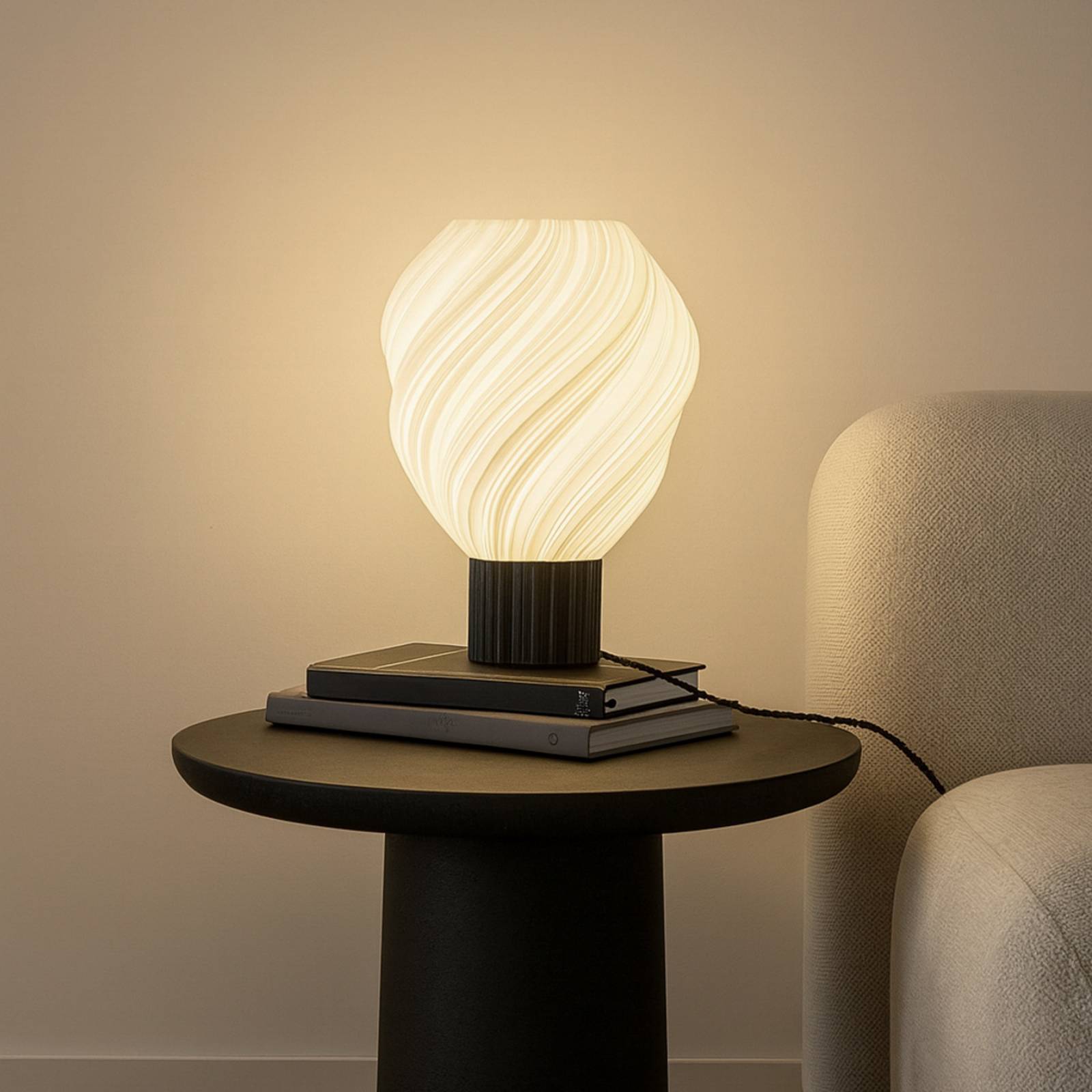 Lindby Tischleuchte Nuvia, Höhe 39,1 cm, weiß, 3D Druck Nuvia, weiß / opal, für Wohn- / Esszimmer, Modern, Deckenlampe