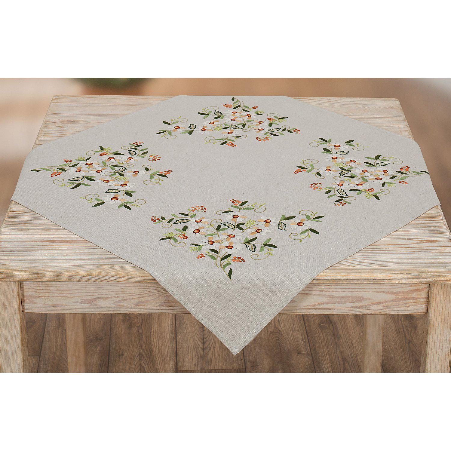 Stickmitteldecke "Margeriten"