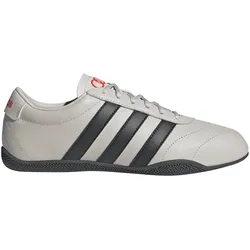 adidas Team Grand Court Audi Formel 1 Team Low-Top Sneaker Damen KI8651 - chalk pearl/utility black/hi-res red 38