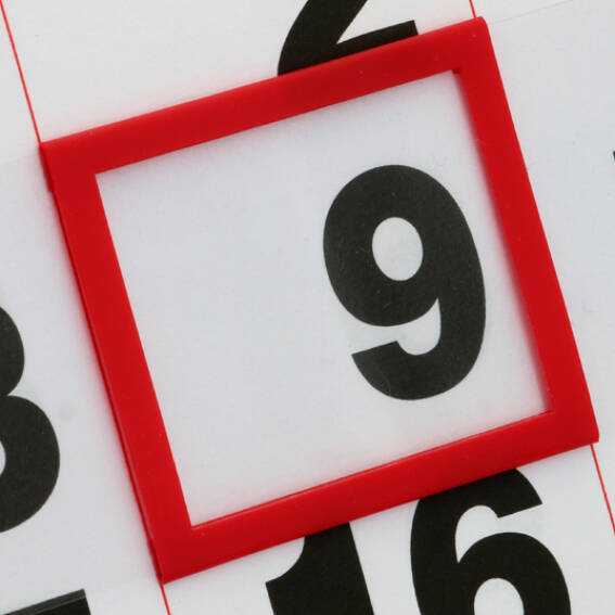 SPRINTIS 100 Unità - Segnagiorno per calendario, più cordino elastico annodato finestrella classica E10, 14 x 15 mm dimensione interna, 20 x 21 mm dimensione