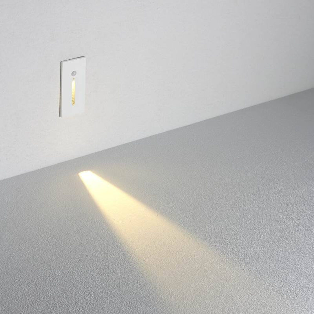 UltraBeam 3 Watt LED White Recessed Indoor Wall Light - Movement Sensor - Low level lighting White 8.8cm H X 4cm W X 5.2cm D