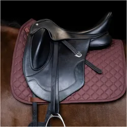 Imperial Riding, Reitsattel