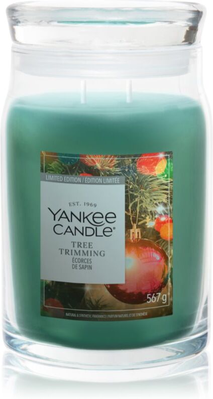 Yankee Candle Tree Trimming scented candle 567 g