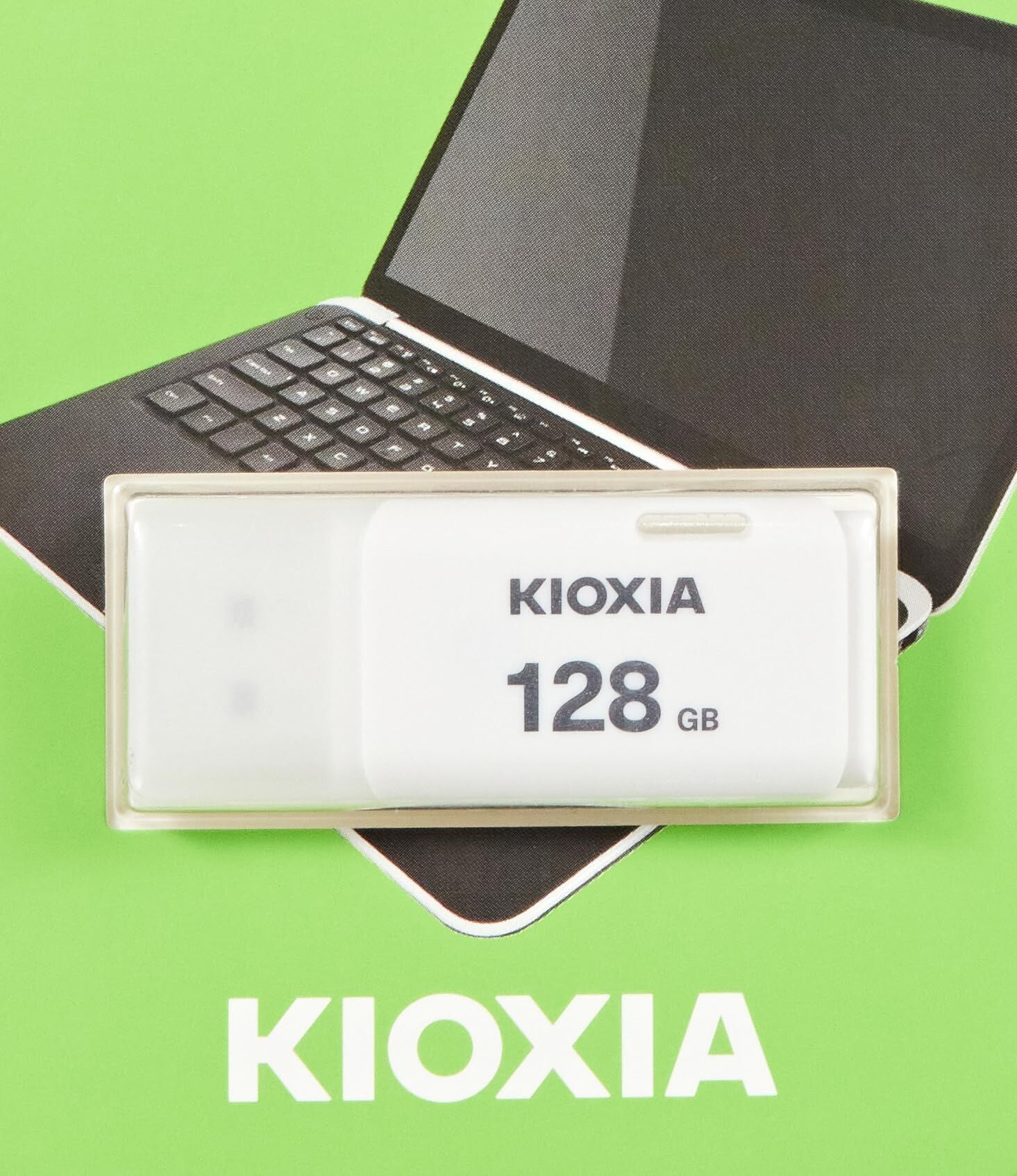 Kioxia TransMemory U202 USB 2.0 Flash Drive 128GB - White