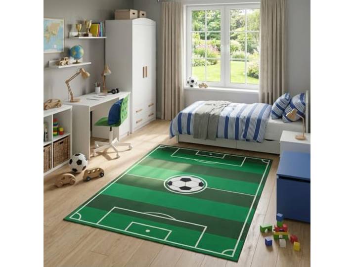TAPISO Snooki Kinderteppich Fußball Grün rutschfest 300 x 400 cm Kinder Teppich Strapazierfähig Pflegeleicht weich Deko OEKO-TEX