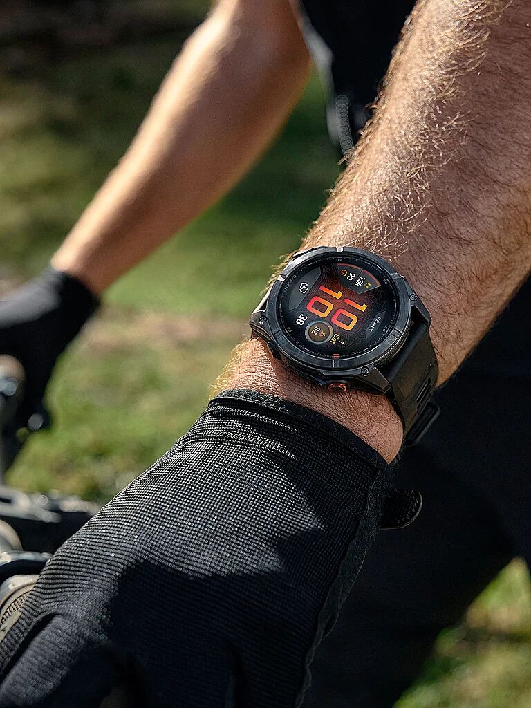 Garmin GPS-Multisportuhr fēnix 8 Pro – 51 mm, AMOLED schwarz B