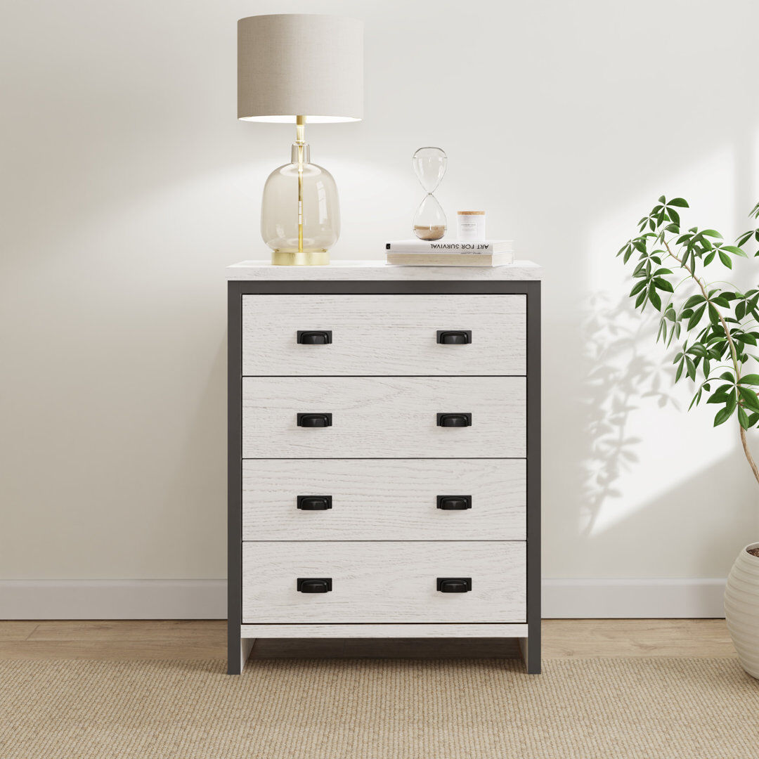 Rio Alechandre 73 cm W Chest of 4 Drawers White 95.2cm H X 73cm W X 39.5cm D