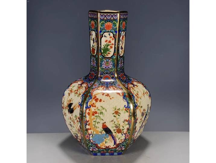 Qing Yongzheng rose peint fleur dorée et oiseau multi-bordures boule céleste Vase Antique porcelaine