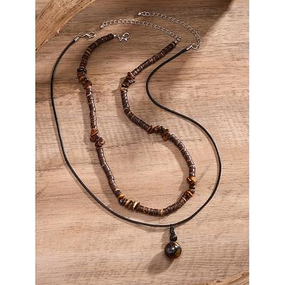 Herren-Boho-Lagenkette mit Holzperlen und Anhänger – tribal-inspirierte Doppelstrang-Kette für den Freizeit- und Strandlook