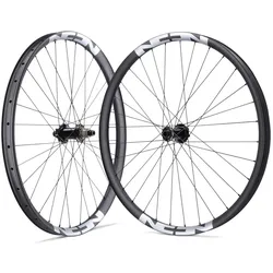 NONPLUS COMPONENTS Laufradsatz 29" EN349 6-Loch | Carbon Felgen | Sapi