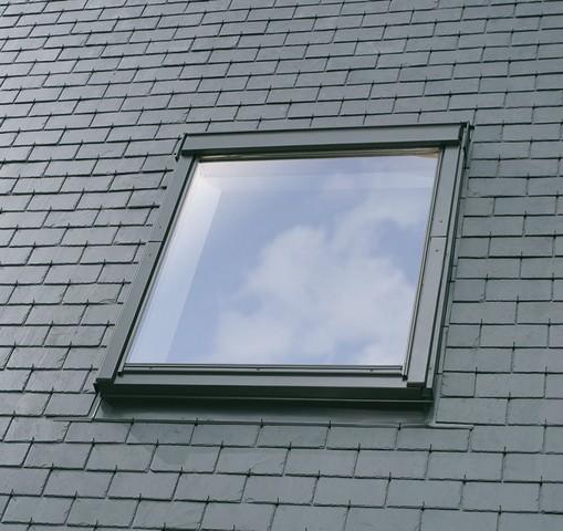 Dachfenster VELUX kippbar - Komfort - Weiße Oberfläche - GGU UK04 0076 134x98
