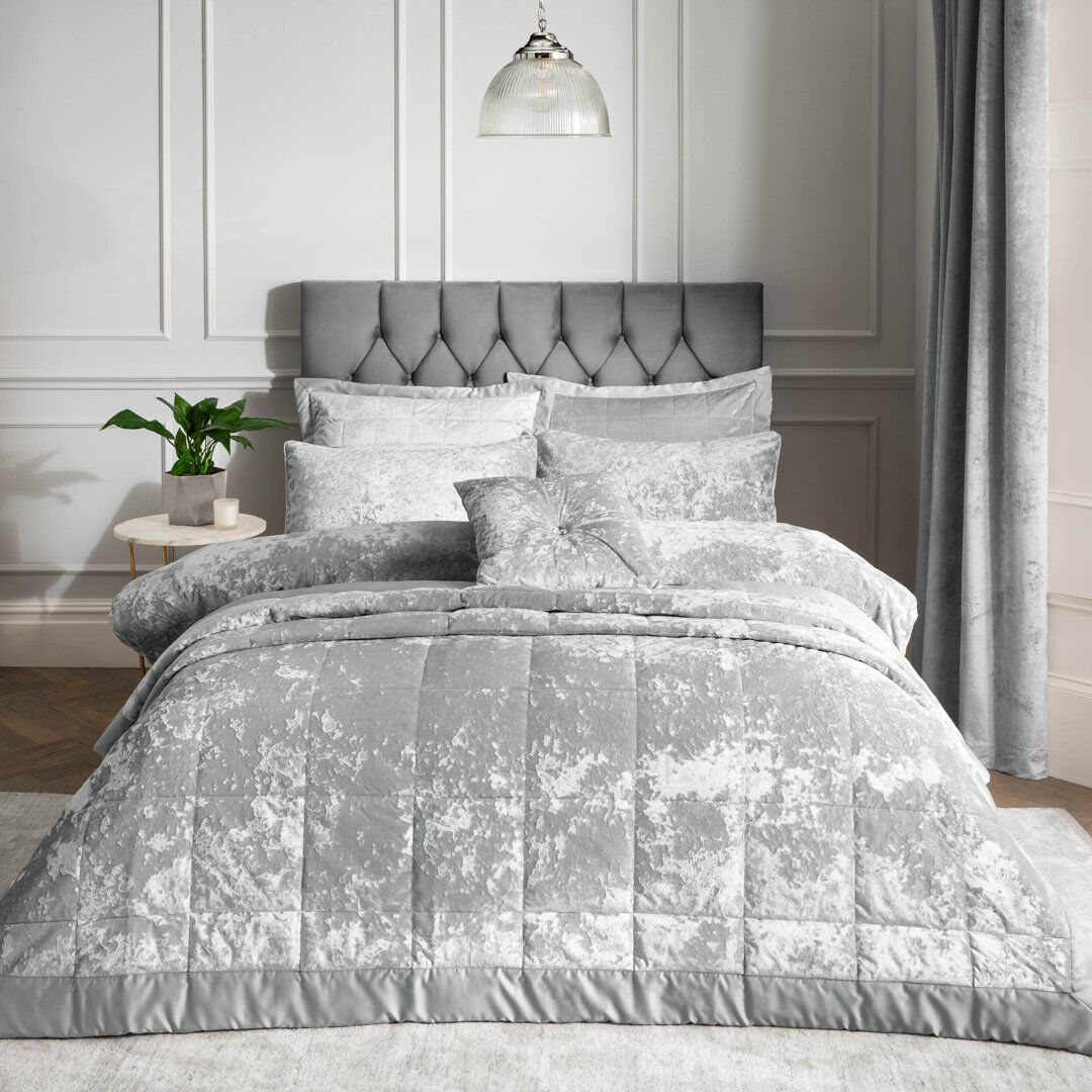 Catherine Lansfield Crushed Velvet Bedspread Silver DE Size - 200 x 220 cm