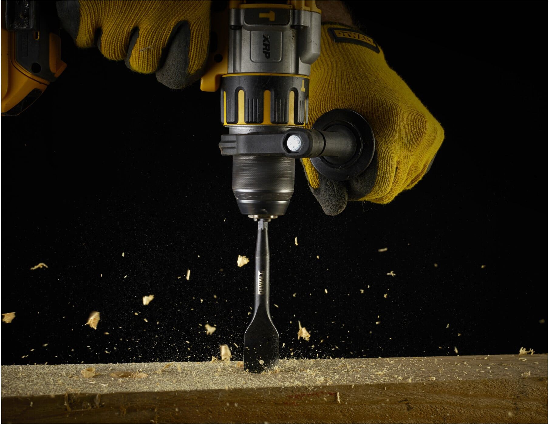 DEWALT Holz-Fräsbohrer 32x152mm schlagfest (DT4775-QZ)