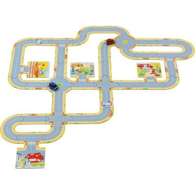 Spielstraße mit 2 Fahrzeugen