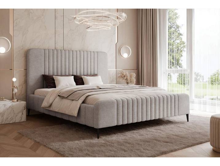 Compleo Polsterbett Design Bett mit hohen Kopfteil und Füßen, Glamour Bett
