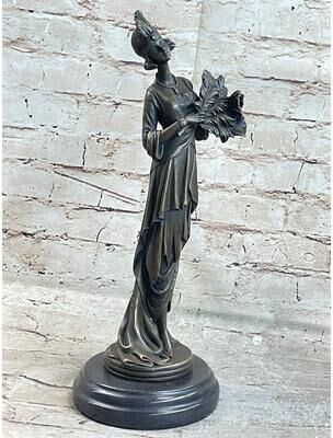 Bronzhaus Signed Original Kassin 1920 Art Deco Style Woman Bronze Sculpture Figurine