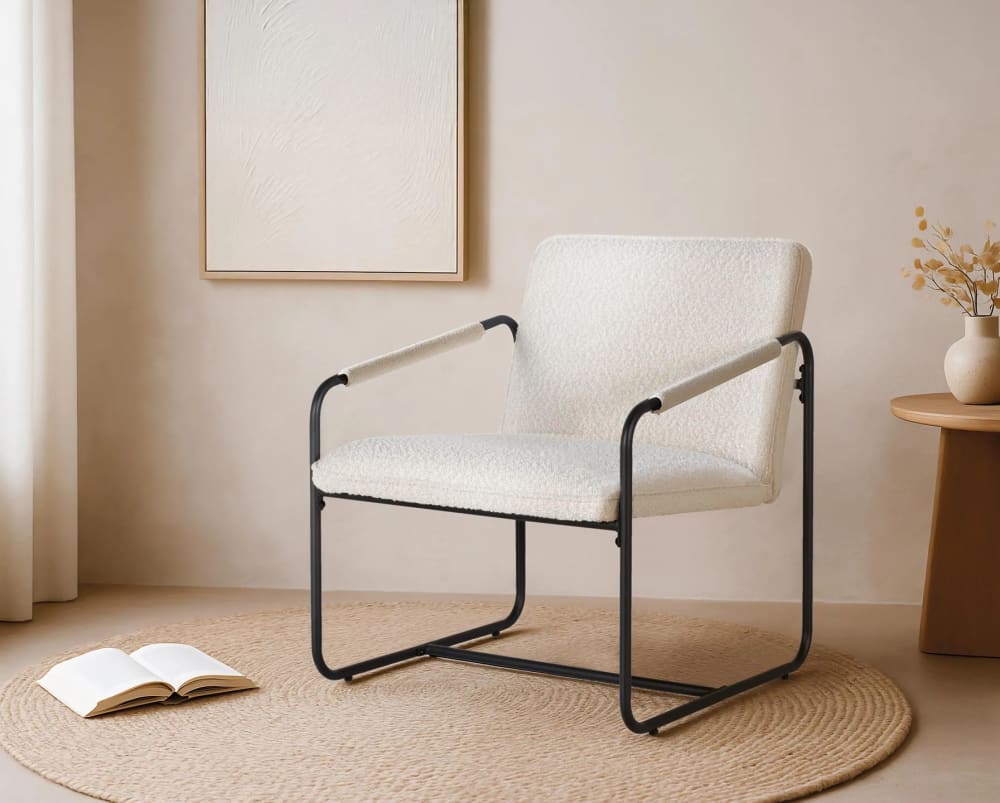 GINER Y COLOMER Ensemble de deux fauteuils tapissés de tissu beige et matelassé Beige 64x76x74cm