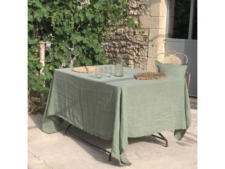 Nappe en chanvre lavé à franges vert fougère - 170x250 cm Douro