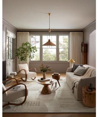 Alexander Home Milfroy Contemporary Area Rug
