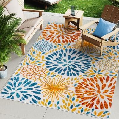 Nuloom Ronda Bold Floral Indoor/Outdoor Area Rug