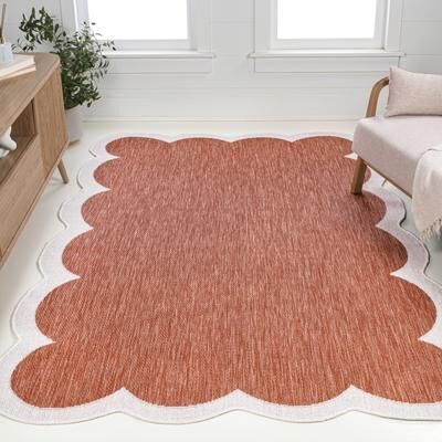 JONATHAN Y Alice Classic Cottage Two-Tone Scalloped Indoor/Outdoor Shaped Area Rug