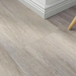 Klebe-Vinyl Limed Oak Silver – inkl. Dämmung & Fußleisten