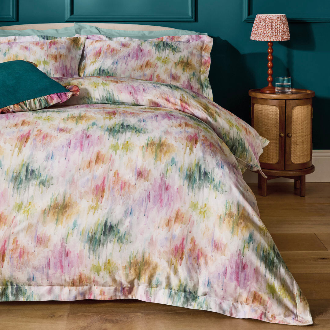 Clarke & Clarke Trueno Bedding Green;Pink King Duvet Cover + 2 Standard Pillowcases