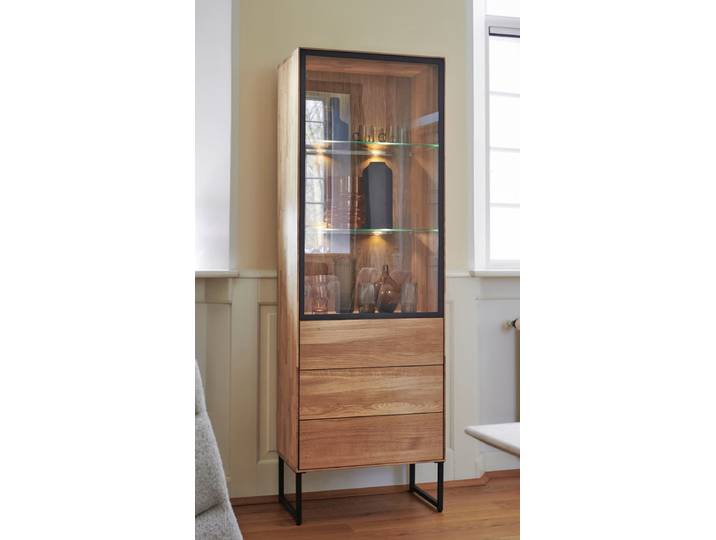 Vitrine Stirling aus massiver Wildeiche mit Metallgestell – Montierte Lieferung – 3%-Vorkasse-Rabatt