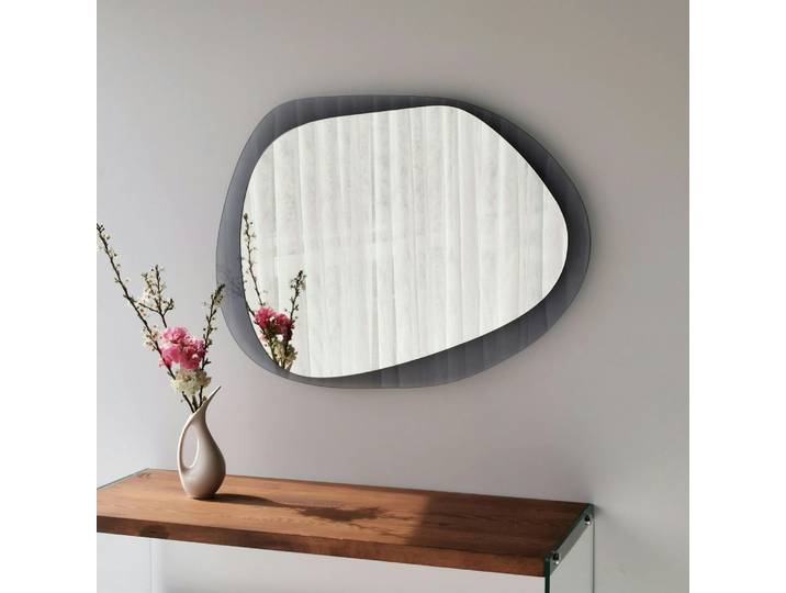 Miroir forme organique cadre en verre CODY - Fumé