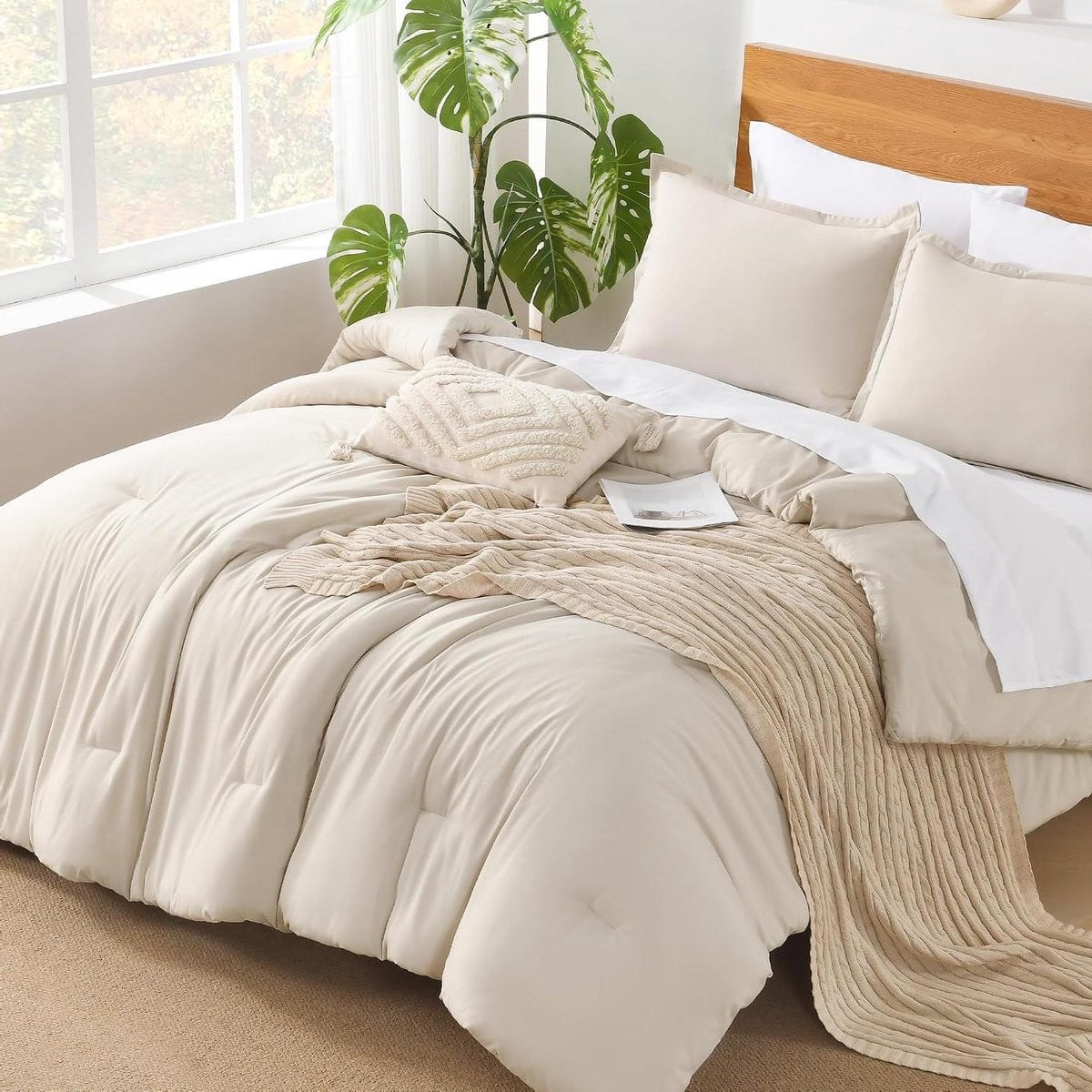 7-delige beige kingsize dekbedset inclusief opbergvak
