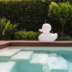 Schwimmfähige Leuchte "Duck-Duck" XL weiß