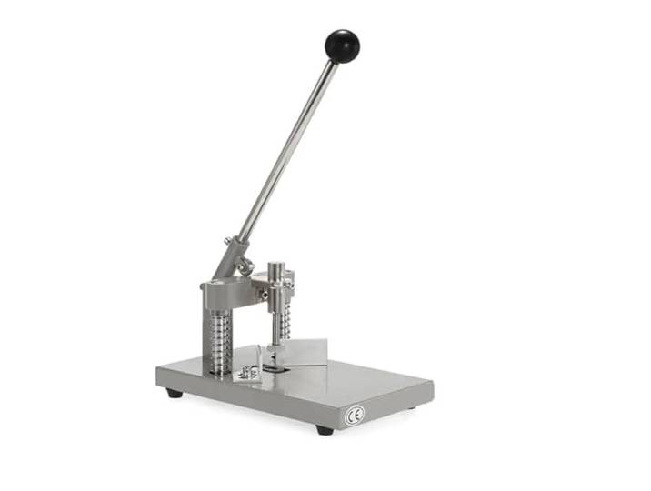 Eckenrundungs-Schneidemaschine R6 R10 Eckenstanze Papierhaltevorrichtung Höhe Hochleistungsfähig for die Druckverpackungsindustrie(Silver with R6 R10)