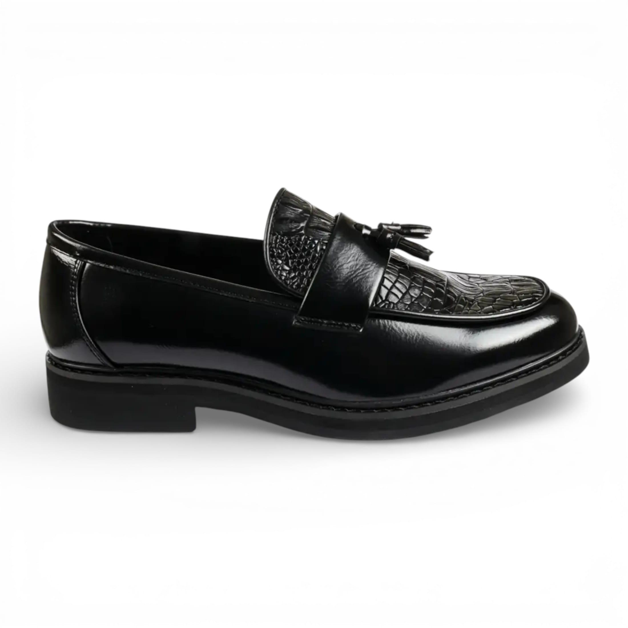 Schwarze Herren-Loafer aus Kunstleder mit Quasten und Profilsohle