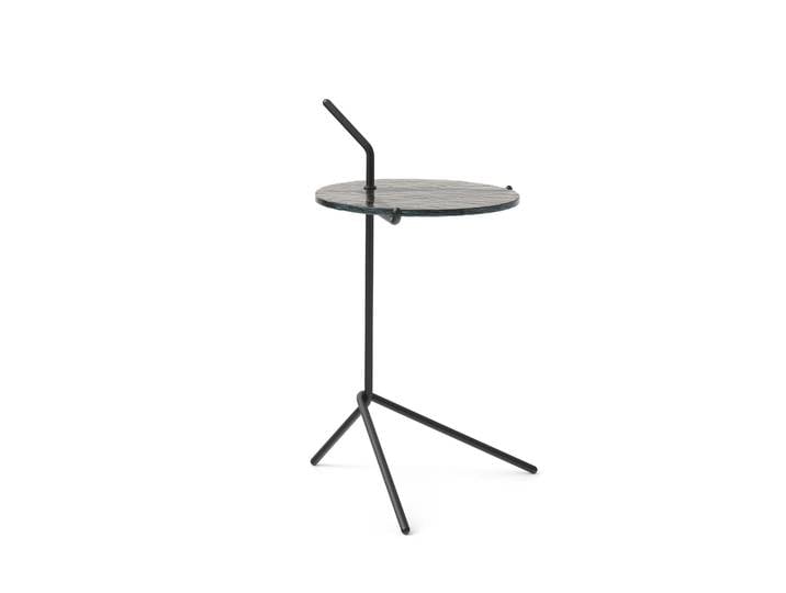 &Tradition Halten SH9 Beistelltisch Smoked glass-warm black