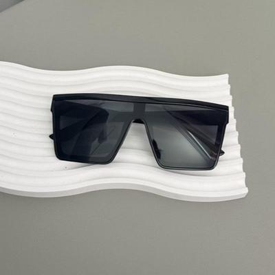 Urban Retro Oversized Sunglasses With Protection black