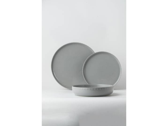 Service à vaisselle 12 pièces Gris en Grès Emaillée Serenity CARREFOUR HOME