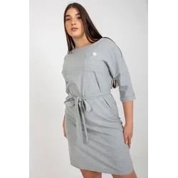 Plus-Size Kleider Model 174936