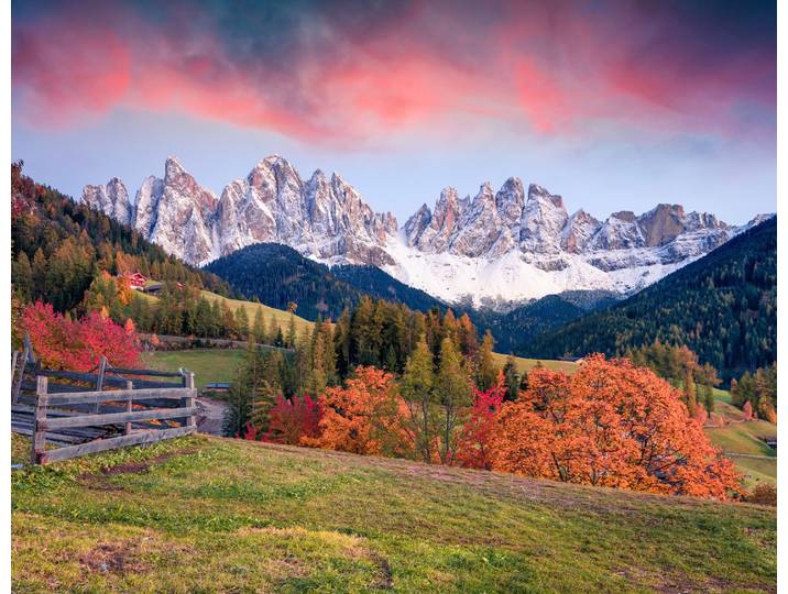 Papermoon ALPEN-DOLOMITEN DORF und Landschaft