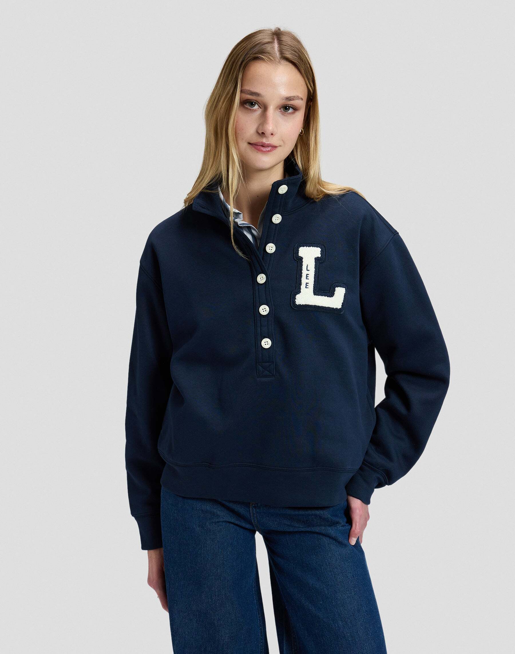 Sweatshirt LEE "Lee Sweatshirt Popover", Damen, Gr. M, blau, Obermaterial: 80% Baumwolle CO. 20% Baumwolle CO recyc.., Sweatshirts Sweatshirt blau M