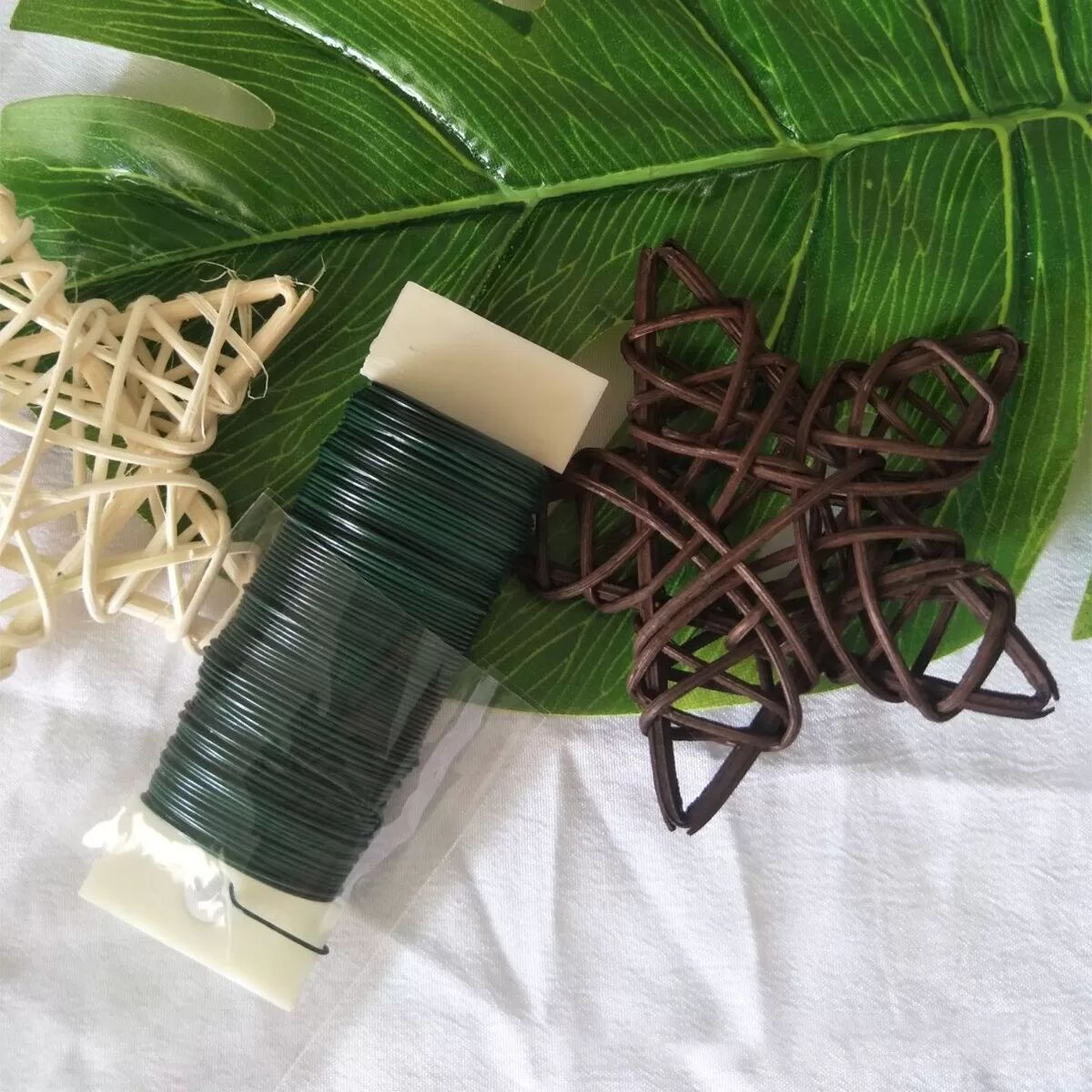 INF Fil Floral Vert Plastifié en Lot de 3 pour Artisanat et Arrangements Floraux