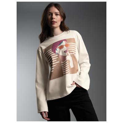 Longsleeve TRIGEMA "TRIGEMA Langarmshirt mit grafischem Print", Damen, Gr. M, beige (natur), Single Jersey, 100% Baumwolle, Basic, Rundhals, Shirts