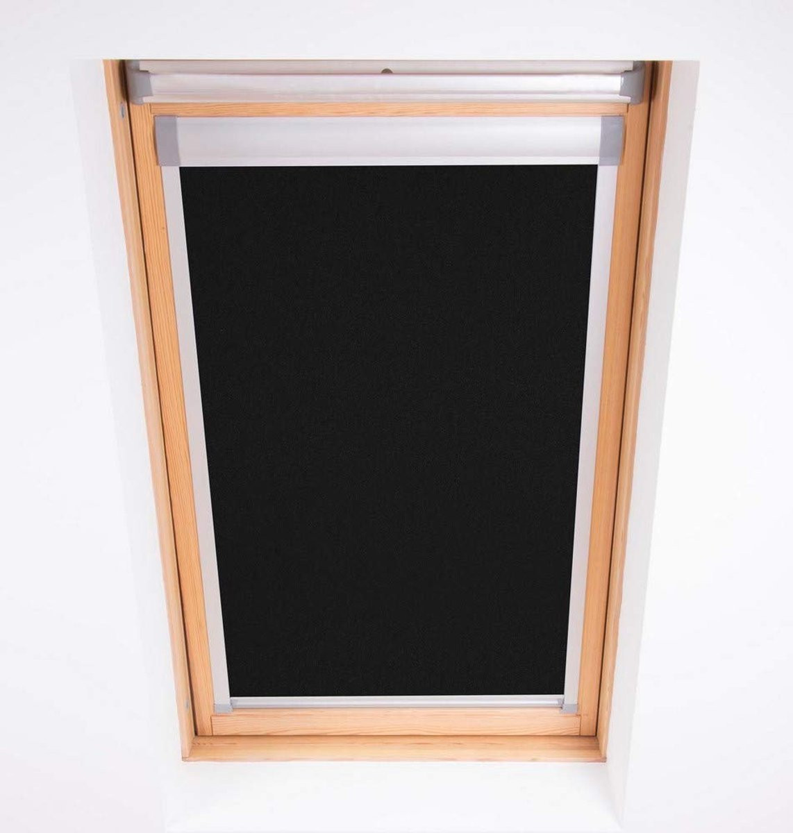 Omgoods Bloc Velux Rolgordijn voor Dakramen - Zwart - Blackout