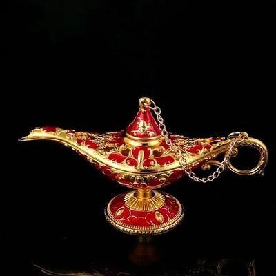 Uplift Essentials Vintage European Retro Aladdin Magic Lamp Ornament gold Red