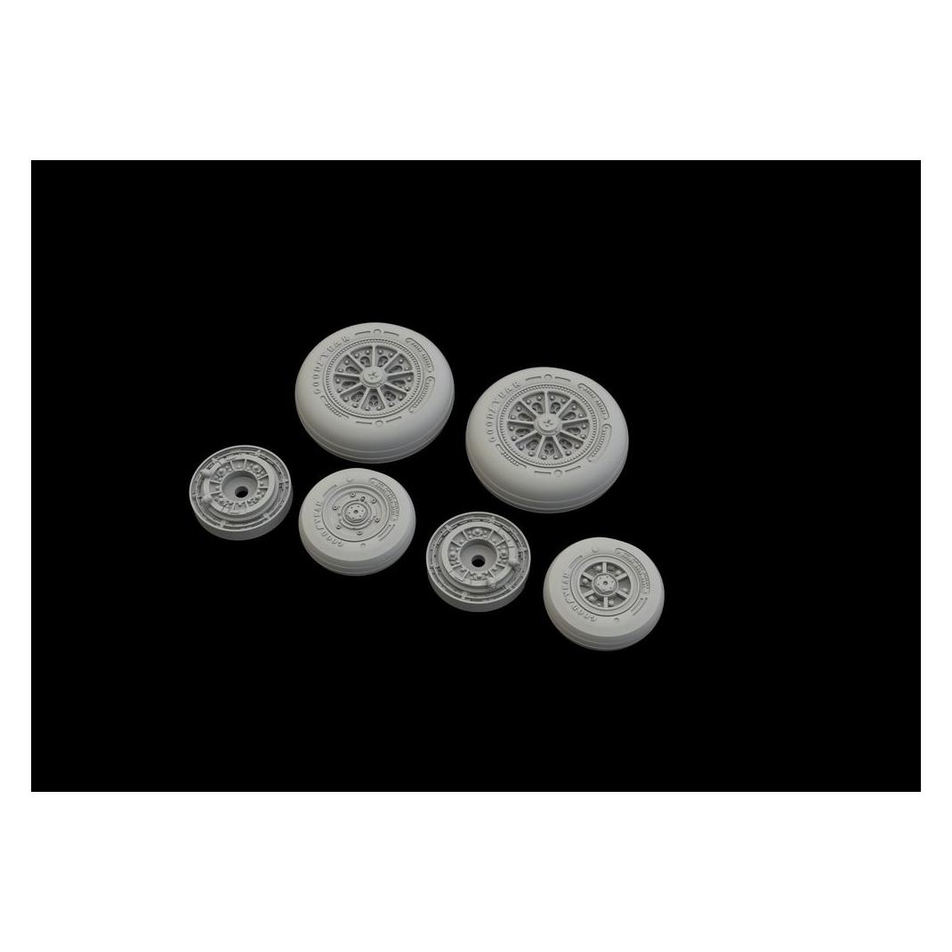 Eduard F-104 wheels late for Kinetic (648524)