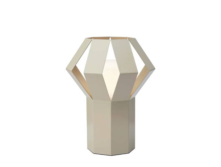 Lampe de table design en métal beige